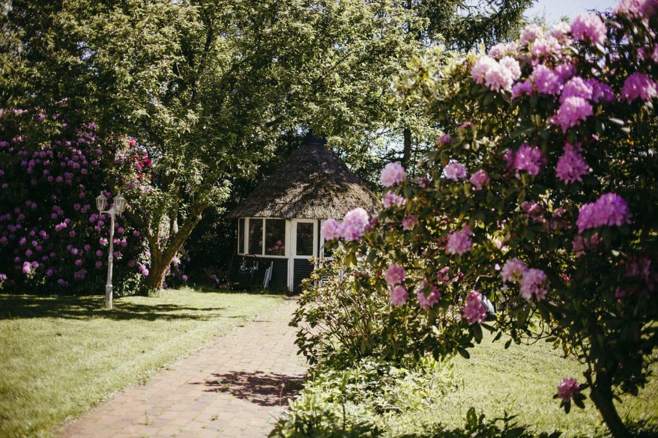 Bed and Breakfast An Der Kastanie Висмор Экстерьер фото